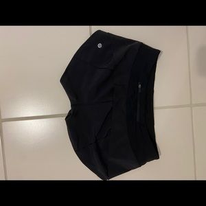lululemon shorts size 8